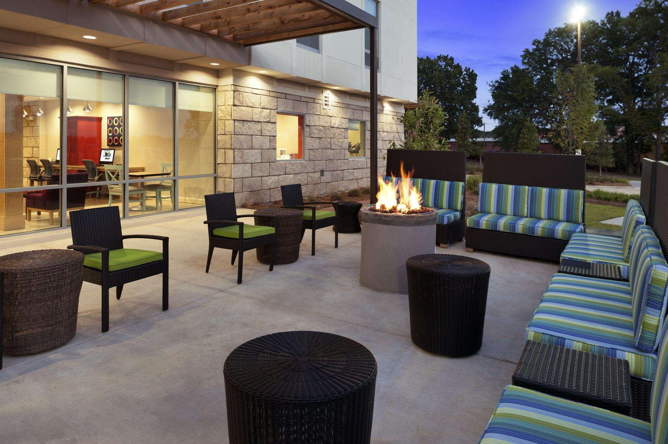Home2 Suites By Hilton Ridgeland Exterior foto